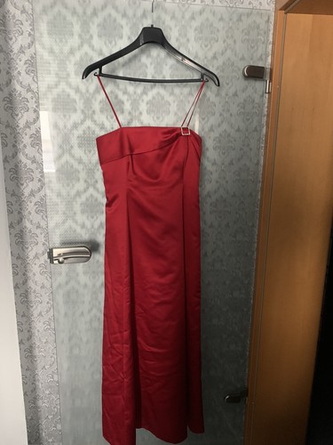 Abend oder abschlusskleid - oder, rot