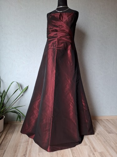 Abendkleid - ,